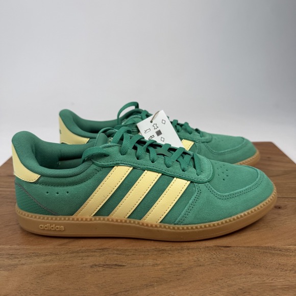 adidas Shoes - New Womens Adidas Breaknet Sleek Green Yellow Gum Leather Low Sneakers Size 7.5